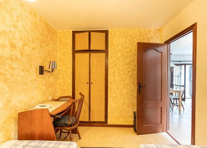 Apartment Detached House Big Terrace, Few Steps Away From The Beach, Paddel, Golf, Bbq *