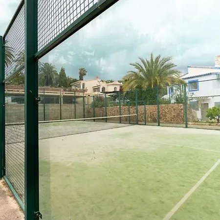 Detached House Big Terrace, Few Steps Away From The Beach, Paddel, Golf, Bbq