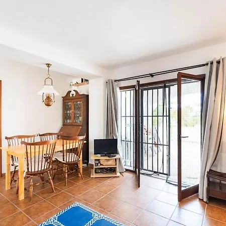 公寓 Detached House Big Terrace, Few Steps Away From The Beach, Paddel, Golf, Bbq *