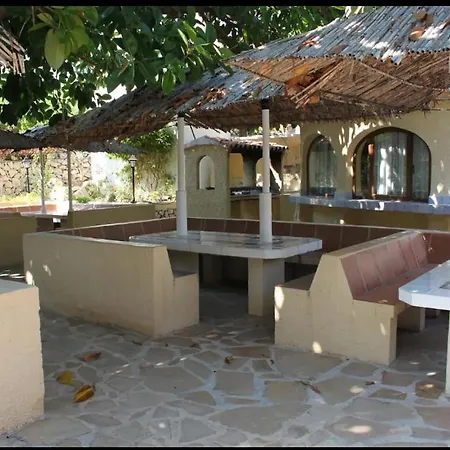公寓 Detached House Big Terrace, Few Steps Away From The Beach, Paddel, Minigolf, Bbq *