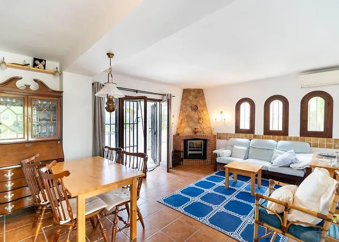 公寓 Detached House Big Terrace, Few Steps Away From The Beach, Paddel, Golf, Bbq *